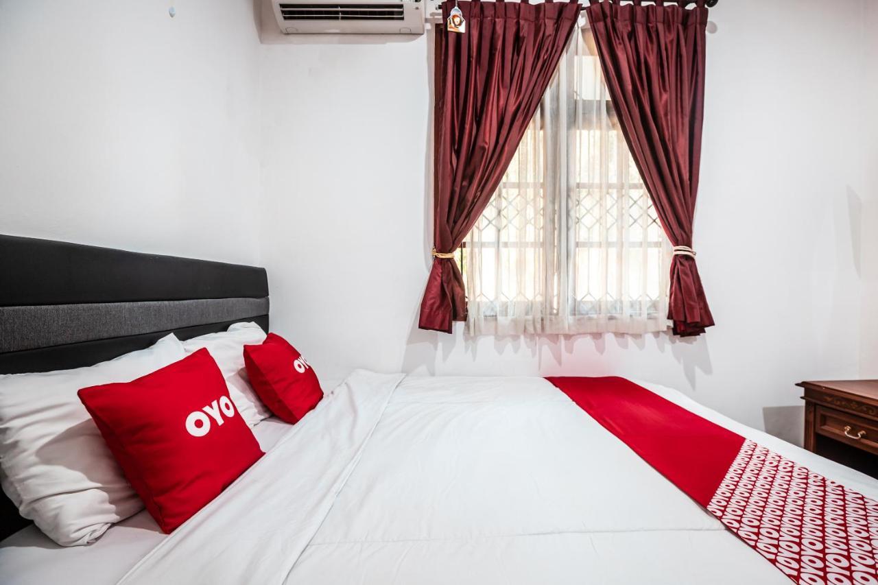 Oyo 1990 Kost Kuningan Executive Boading House Setiabudi Jakarta Exterior photo