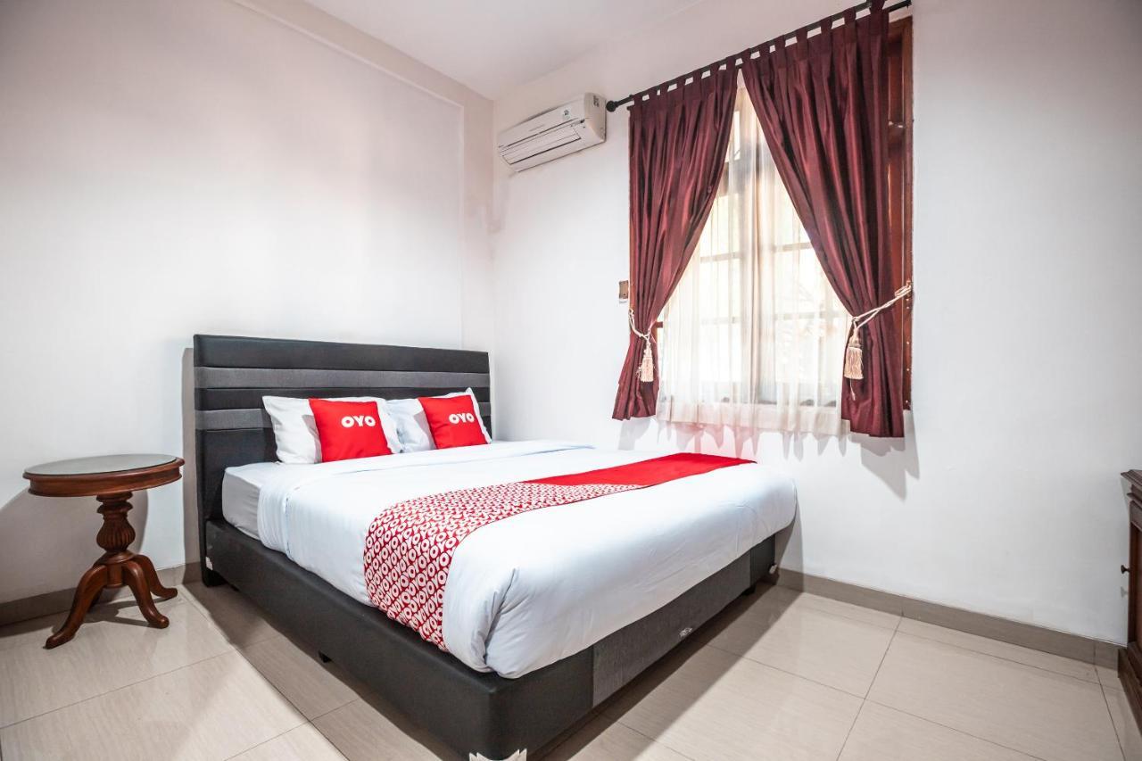 Oyo 1990 Kost Kuningan Executive Boading House Setiabudi Jakarta Exterior photo